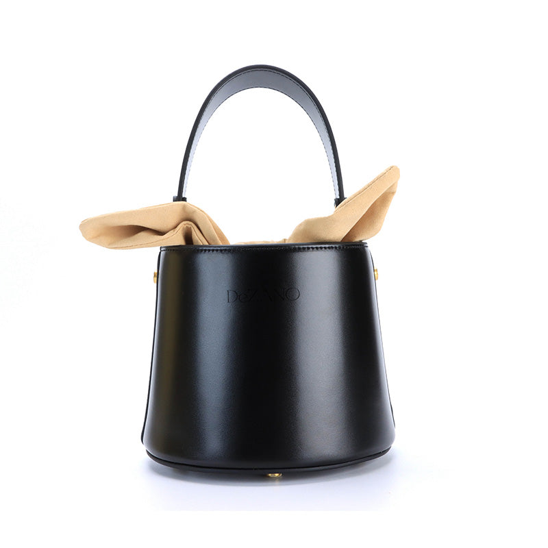 DeZANO - Ortigia Handtasche mit Gold Details